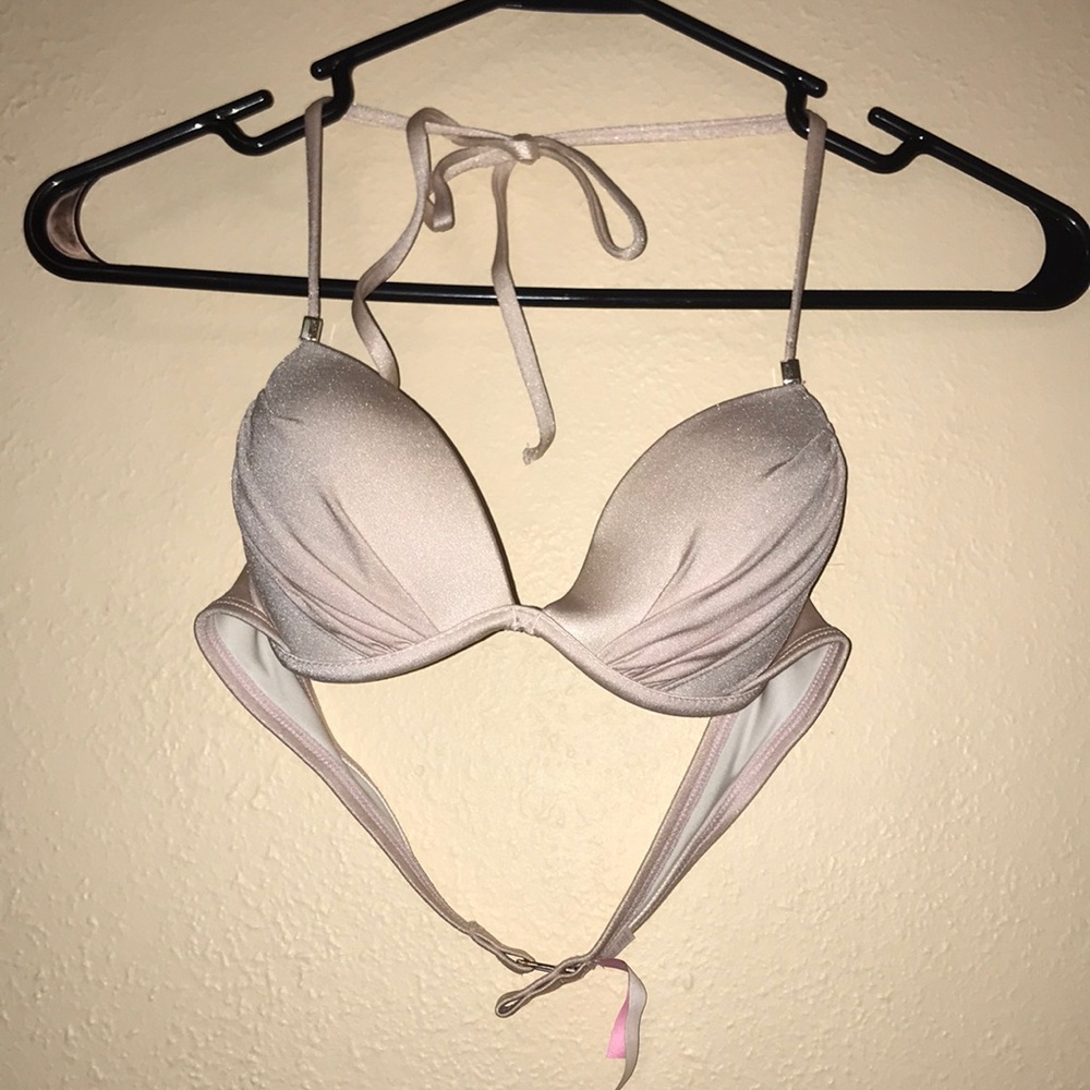 Victoria’s Secret bikini top